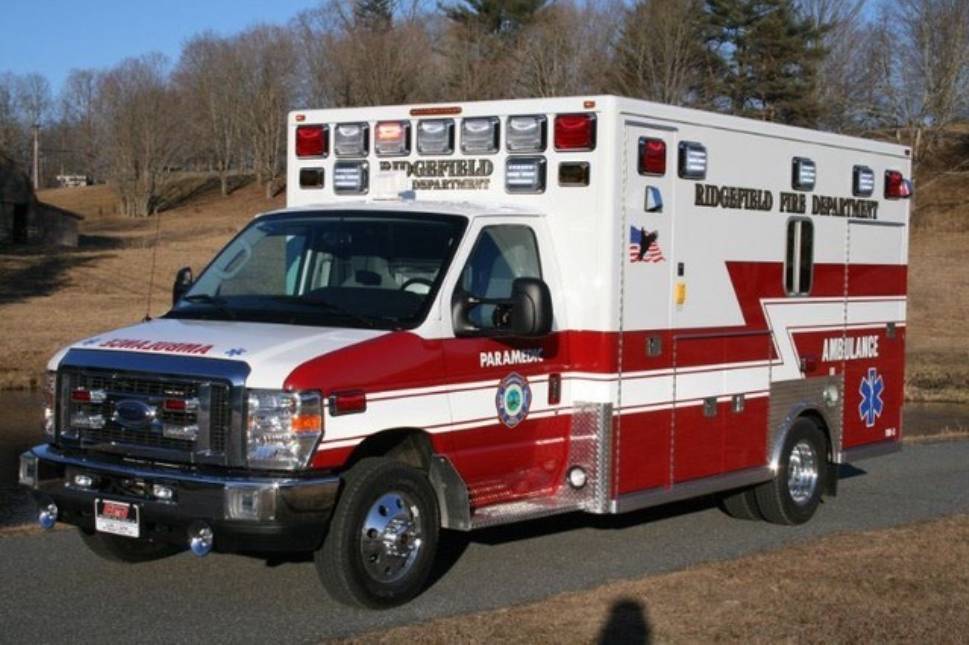 ambulance - Copy - Copy